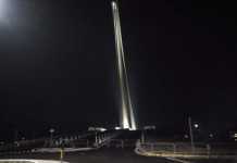 Le transenne sul ponte di Calatrava