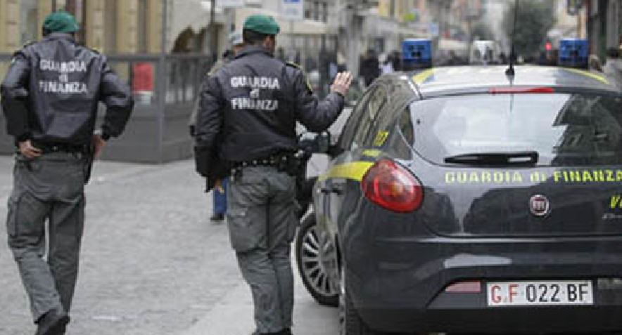guardia di finanza generico