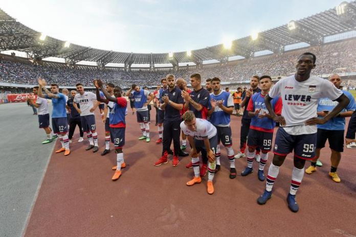 La squadra al termine della partita con il Napoli