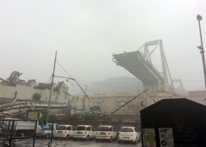 Il ponte crollato a Genova: vittime