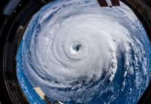 L’Uragano Florence si avvicina alle coste Usa, evacuazioni di massa Uragano Florence spazio
