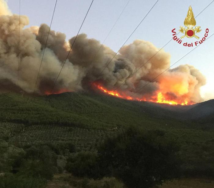 incendio Pisa