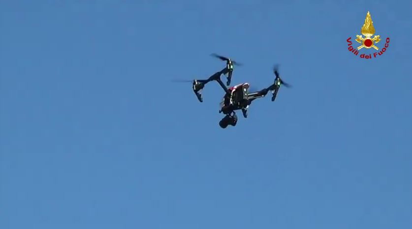 Un drone dei Vigili del Fuoco sorvola le aree devastate dal maltempo nel Lametino