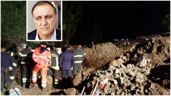 frana isola capo rissuto marrelli Le prime immagini della frana killer a Isola Capo Rizzuto. Nel riquadro Massimo Marrelli