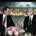 Il presidente degli Stati Uniti George Bush senior con l'allora capo dello Stato Francesco Cossiga