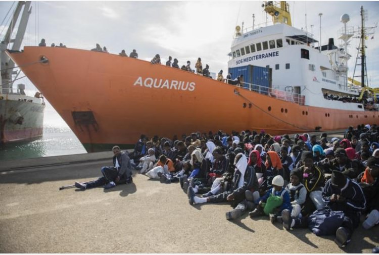 Migranti, dal Viminale direttiva per stoppare azioni illegali delle Ong