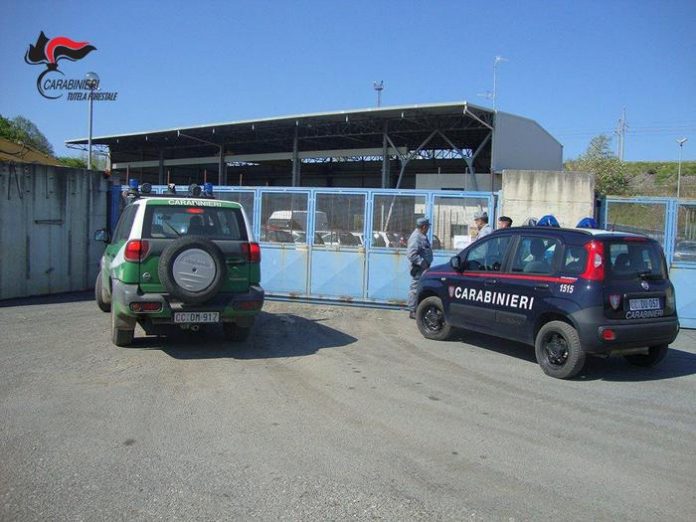 Carabinieri forestale sequestrano ditta autodemolizione a Scalea Sequestrata ditta autodemolizione