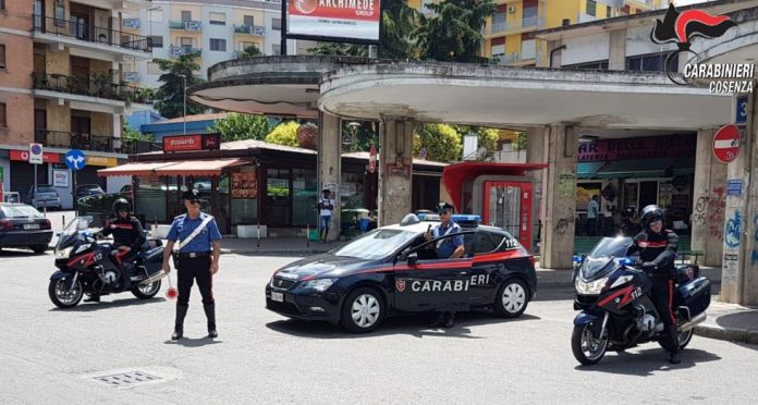 controlli carabinieri cosenza autostazione