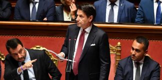 Crisi di governo, al Senato la resa dei conti finali. Conte si è dimesso