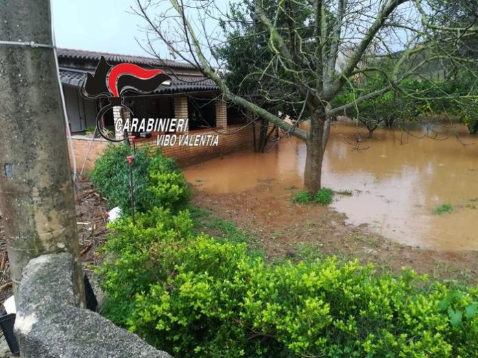 Maltempo: torrente rompe argini a Pizzo