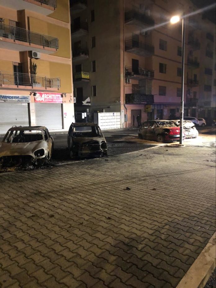 auto bruciate reggio (3)