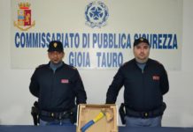 Colpisce con un’accetta un vicino di casa per dissidi condominiali, in carcere