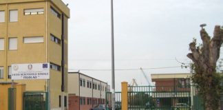 Furto al Liceo Scientifico “Filolao” di Crotone