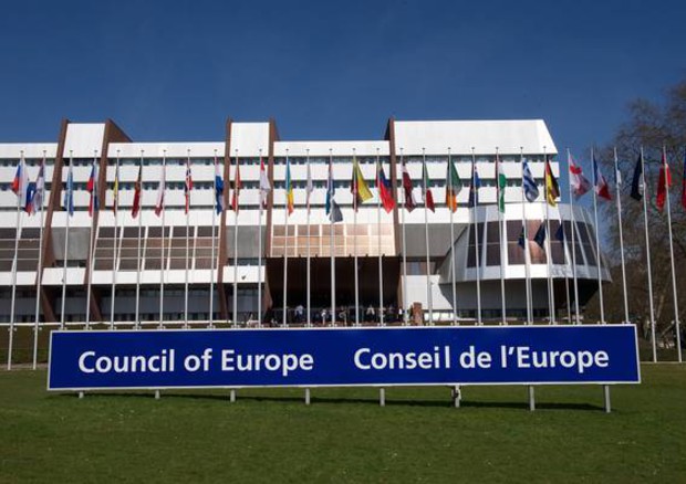 Il Consiglio d'Europa: Il Vaccino non è obbligatorio. Non discriminare chi non lo fa