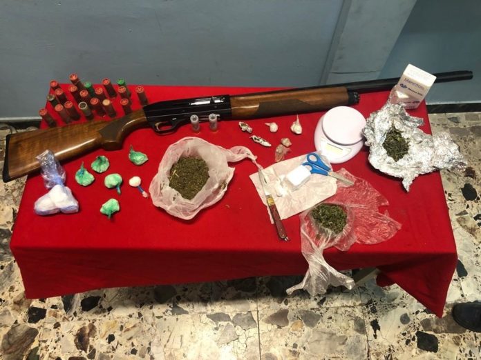 armi droga petilia