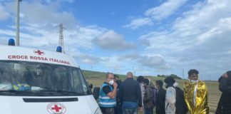 Nuovo sbarco nel crotonese, approdati 161 migranti