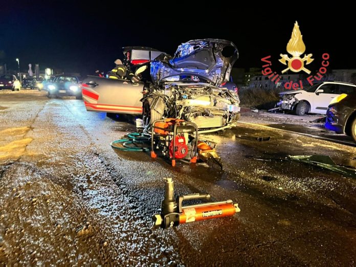 incidente stradale 106 crotonese