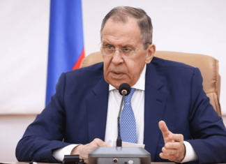 Lavrov: “Zelensky non si è meritato alcuna tregua. La Russia non si farà ingannare da sue promesse”