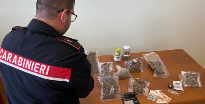carabinieri sellia marina droga_cz