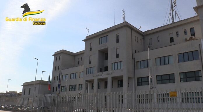 comando finanza Crotone_2jf