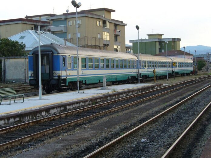 ferrovia generica
