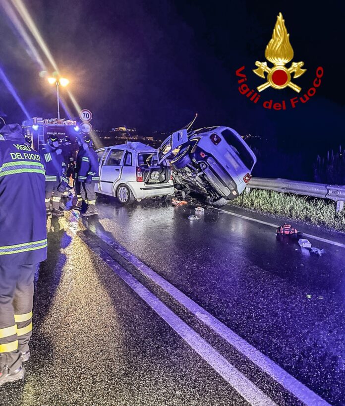 incidente statale 107 cs