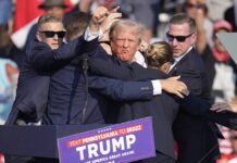 Agghiacciante negli Usa, Trump ferito in un attentato durante un comizio