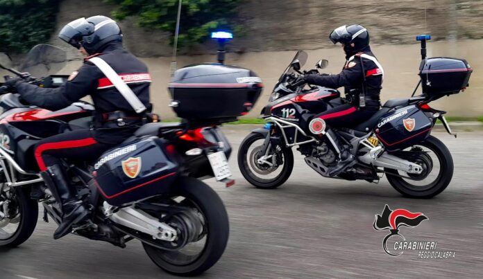 carabinieri reggio moto_hs8