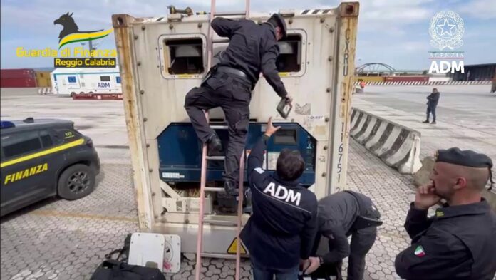 cocaina porto di Gioia Tauro_g6s