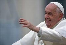 Morte Papa Francesco, dai funerali al conclave. Il ruolo chiave del Camerlengo