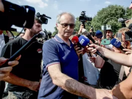 Si costituisce in carcere Roggero: “Mattarella ha graziato Minetti, si metta mano su coscienza”