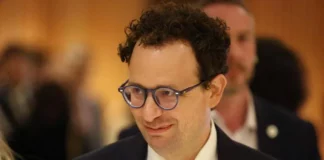 “L’AI fa paura, freniamo”: appello di Amodei, ceo di Anthropic. Musk e Altman: “Ha ragione”