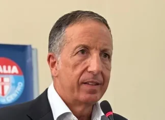 Dilaga l’astensione alle suppletive a Reggio. Alle urne 1 su 5. Con Roscioli vince il Centrodestra