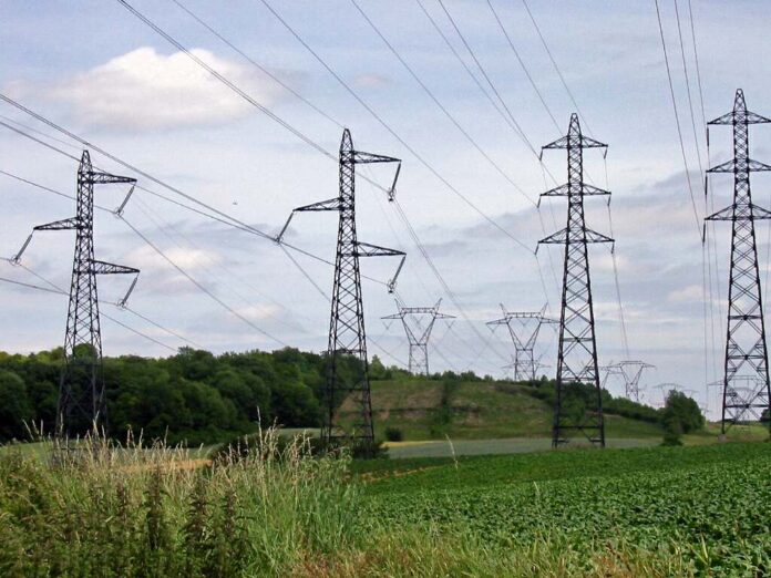 Traliccio elettricità