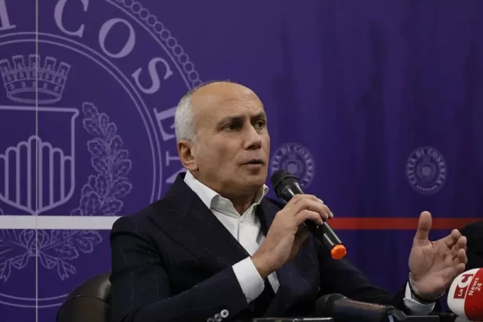 Franz Caruso sindaco_Ansa