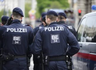Spionaggio, arrestati in Austria due 007 ucraini. Coinvolti giornalisti