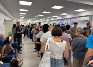 Si vota oggi in Israele, seggi aperti per 7 milioni di persone. Netanyahu in bilico