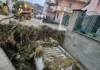 Maltempo in Calabria, bomba d’acqua nel reggino: muri crollati e auto in mare