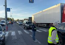 Prosegue la protesta in Calabria di camionisti e agricoltori contro il caro carburante