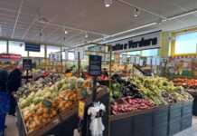 Protesta Tir, blocchi sospesi e frutta e verdura tornano nei supermercati